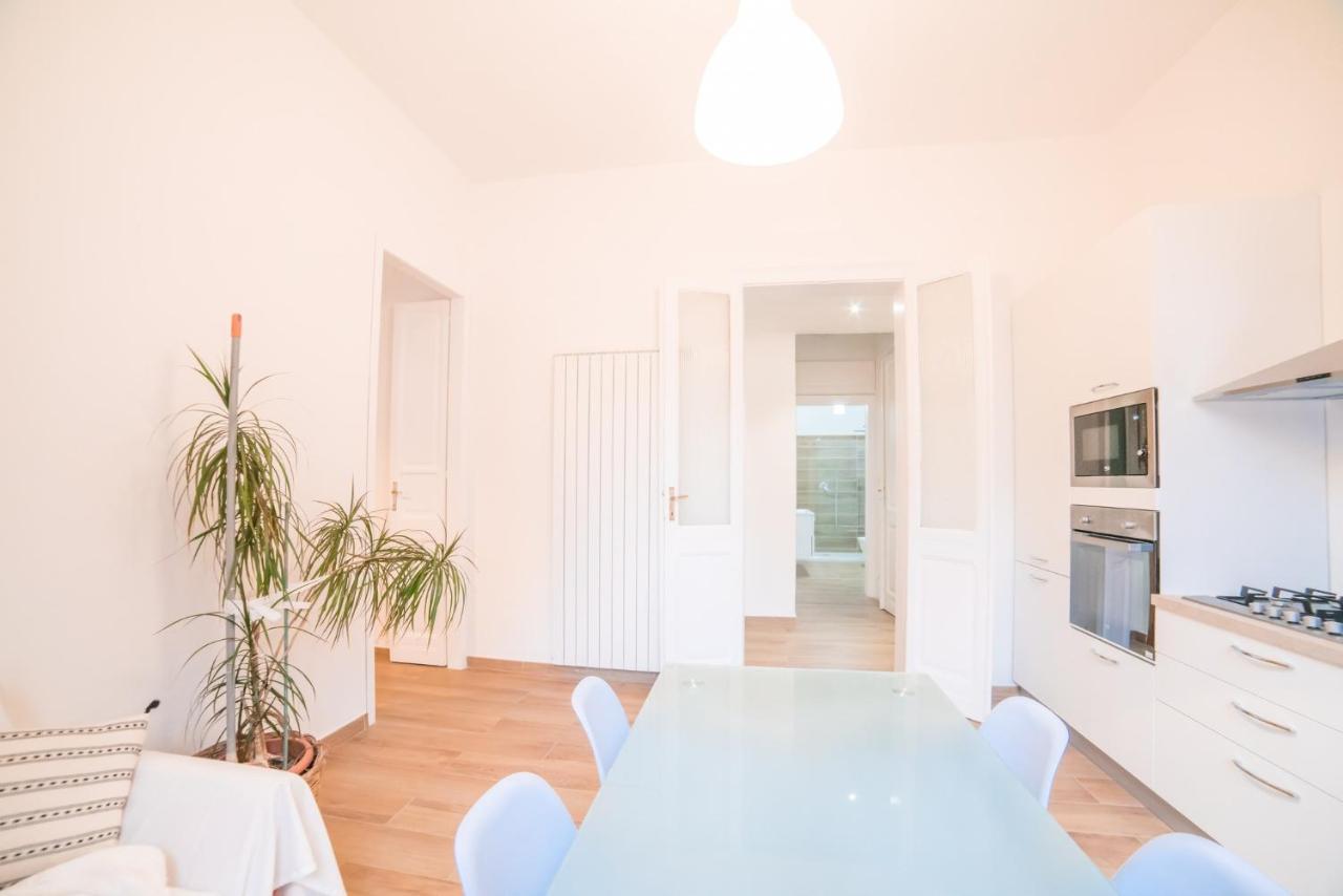 Minimalist Chic A Villanova 3Bdr - 2Bth - Wifi Cagliari Exterior foto